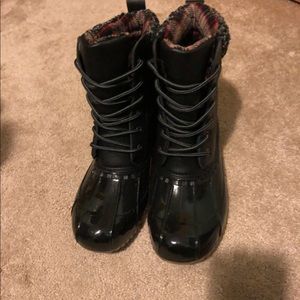 Just Fab duck boots